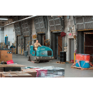 M30 Large balayeuse-laveuse TENNANT autoportée intégrée_1