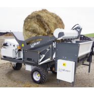 Machine agricole Multicompact avec caisse inclinable et dents escamotables