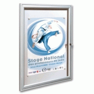 Vitrine intérieure à simple battant - cadre aluminium 30mm - plexichocs 4mm - anodisé ou peint - plusieurs formats disponibles_1