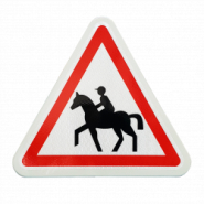 Panneau de danger A15C - Passage de cavaliers - Rétroréflexion et tailles disponibles_1