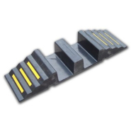 Rampe de franchissement PAR 121, pour les tuyaux et les très gros câbles (Ø maxi 121 mm)_1