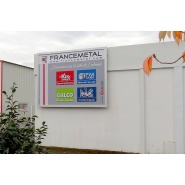Panneau mural - Kikaffich par Francemetal, solutions d'affichage publicitaire et mobilier urbain_1
