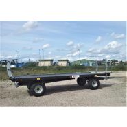 Plateau agricole renforcé pour transport de fourrages