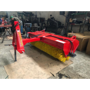 Tracteur balayeuse de route monté à l'arrière - modèle Basic - hydraulique avec brosses robustes_1