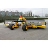 Machine agricole RT 730 avec système innovant de déplacement sur tapis