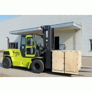 Chariot élévateur gaz - 1,5t à 16t - robuste et puissant pour charges lourdes en extérieur_2