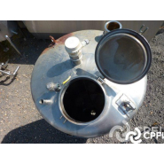 Bac de lancement fermé GOAVEC 400 L - 2060 mm trou d'homme - 700 mm diamètre_1