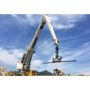 RL-K 2600 - RL-K 7500 grues portuaires à flèche articulée Liebherr - capacité de levage 50 à 250 t - compactes et flexibles_1