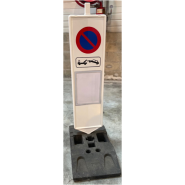 Balise avec logo anti-stationnement rétroréfléchissant de classe 1 -K5C_1
