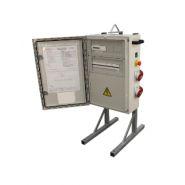 Mcpatcx508 - Armoires électriques de chantier - H2MC - fil incandescent 960°C/V0 - polyester IK10/IP66 RAL7035 EN 62208_1