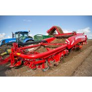 Arracheuse-chargeuse gt 300 3 rangs - grimme france - puissance du moteur 115 kw - vitesse 25 km/h_1