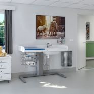 Table à langer pour handicapé - Granberg - électrique à hauteur variable, baignoire à gauche - 343_1