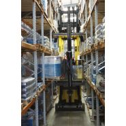 Chariot tridirectionnel Hyster série C1.0-1.5 pour palettes en allées étroites