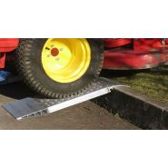 M150/12SH - Rampe d'accès pour conteneur en aluminium - Rampe de chargement antidérapante - Longueur 1256 mm_1