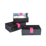 Boite chocolat noir à fermeture aimantée/décor fuchsia 16.5x9x5.2cm - par 10_1