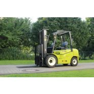 GTS20-33 - Chariots élévateurs frontaux thermiques Clark - Capacité 2000 à 3300 kg - Fiabilité et performance_1