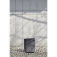 BTT-B302 - Poubelle publique MMCité 1 a.S. - béton HPC - cadre pour sac plastique 120L_1