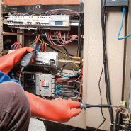 P01191773A - Détecteur de tension VAT CA773 1 000 VAC / 1 400 VDC - Déclenchement DDR avec pointes IP2X_1