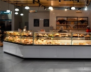 Vitrine réfrigérée FUTURO - Exposition et conservation pour produits alimentaires variés_1