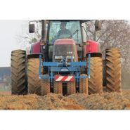 Équipement agricole compact pour tracteurs
