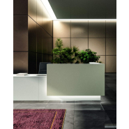 Banque d'accueil lumineuse et moderne pour entreprises exigeantes_1