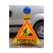 Tripode de signalisation Triopan - Panneau pliant en métal galvanisé, arêtes de 60 à 110 cm_1