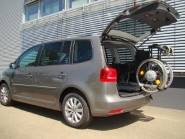 Ladeboy S Vertical - Robot chargeur de fauteuils roulants motorisés ou légers_1