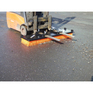 Balai pousseur Modulo'sweep adaptable sur fourches à palettes - Emily, 4 modèles disponibles, structure acier 5mm_1