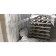 Évaporateur avec distribution homogène de l'air pour marchandises réfrigérées