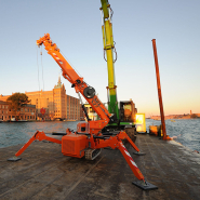 Mini-grue araignée télescopique sur chenilles idéale pour les petits chantiers ou les grands travaux - jekko spx 527_1