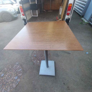 Table snack de cuisine carrée 60 x 60 cm - stratifié et métal - hauteur 110 cm - d'occasion_1