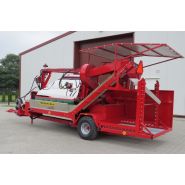 Récolteuse à groseille et fruits JOANNA PREMIUM - WEREMCZUK - Puissance minimale 55 CH - Productivité 0,20-0,35 ha/h - Capacité 1150 kg_1