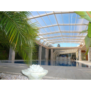 Abri piscine haut avec toiture rétractable - Royal Emporium - Design luxueux et matériaux haut de gamme_1