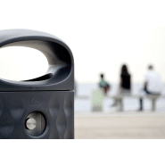 Poubelle publique Eterna PA661 - Polyéthylène haute densité, finition noire rugueuse, cendrier et serrurerie inox_1