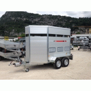 Bétaillère équipée de 2 essieux freinés par inertie