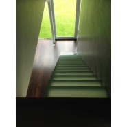 Escalier avec marches en verre - Service global de la conception à la pose_1