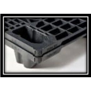 Palette légère en plastique 1200 x 1000 mm - BL 110 + PG - plateau ajouré ou plein, 9 pieds emboîtables_1