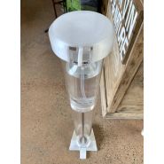 Borne de distribution de gel hydroalcoolique - la ferme 3d - avec le simple appui du pied sur la pédale une dose de gel de 2 ml est distribuée_1