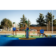 Structure de jeu en bois laminé KLASIK - Définitions stimulantes, panneaux ECOPLAY et filets anti-vandalisme_1