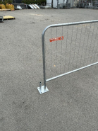 Socle métal/platine pour clôtures - adaptable sur clôtures grillagées et/ou bardées_1