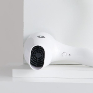 Sèche-cheveux mural Jersey blanc - prise rasoir 220V - protection surchauffe_1