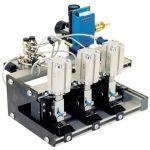 Agrafeuse pneumatique Mezger TH210-2 - version de table avec déclenchement automatique ou pédale_1