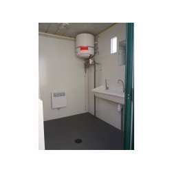 Bloc sanitaire aménagé sur-mesure