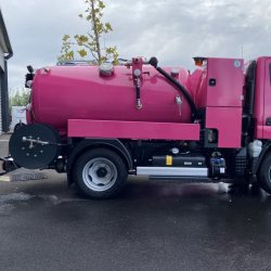 Combiné hydrocureur grande capacité 3.5T - Fuso Canter - Cuve 2300L - Débit 90 L/min à 175 bars à 37 L/min à 400 bars