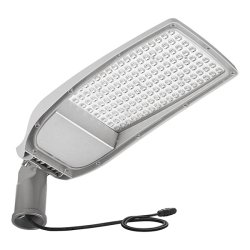 Lanterne idéale pour les autoroutes, les rues, les carrefours et les parkings - SESTRA LED
