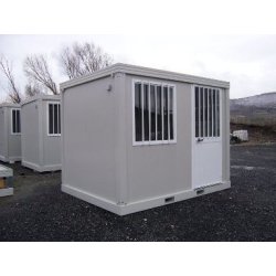 Bungalow de chantier / modulaire / ossature en métal / parois en panneau sandwich / isolé