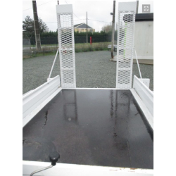 Remorque porte-engins 2 essieux - Appro Utilitaires - Carrosserie artisanale Caillaud - PTAC 3500 kg