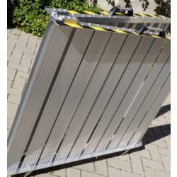 Rampe aluminium amovible pliante - modulable pour PMR et ERP - charge 450kg - largeur 80/90cm