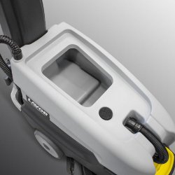 Autolaveuse à batterie semi-tractée Lavor Dart 36B - compacte, maniable et idéale pour petites surfaces