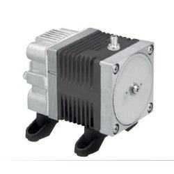 AC 0102 - Compresseur à piston basse pression Nitto Kohki - 5 L/min - 0,2 bar - 230 V